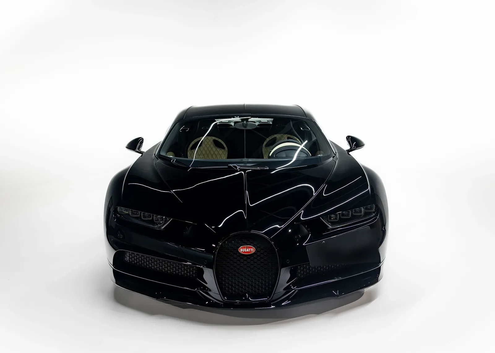 2018 Bugatti Chiron Sport, front view