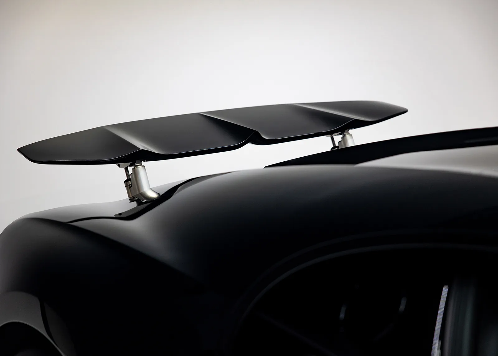 2018 Bugatti Chiron Sport, rear wing raised